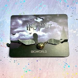 Harry Potter Bioworld Snitch Bracelet NWT